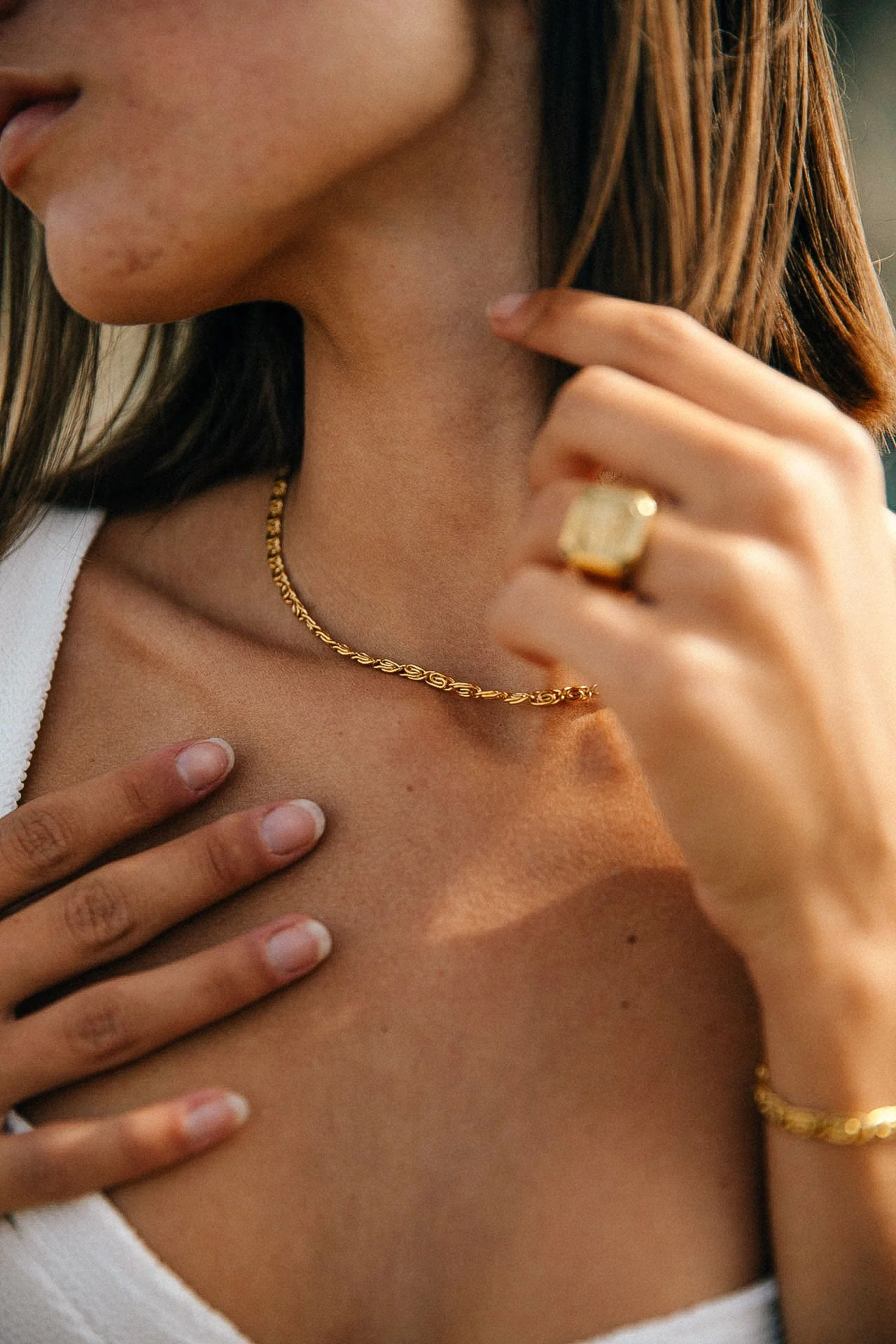 Brody Necklace, Gold - Image 5