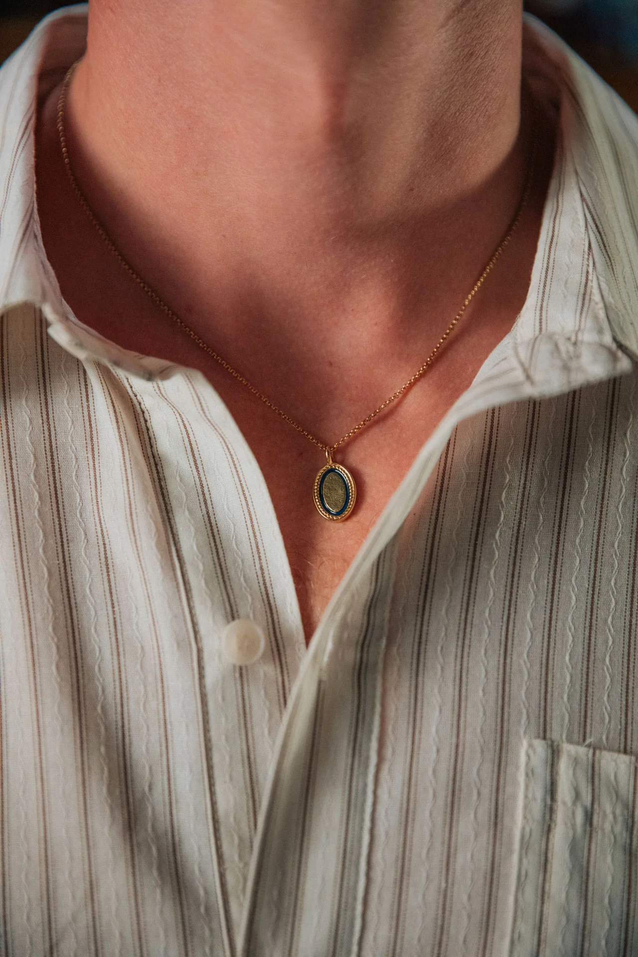 Caius Necklace, Gold - Image 3