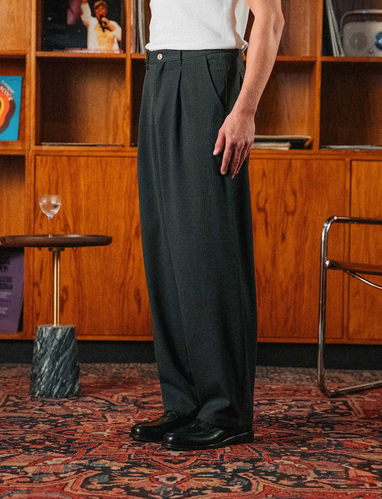 Lowen Barrel Leg Trouser - Image 3