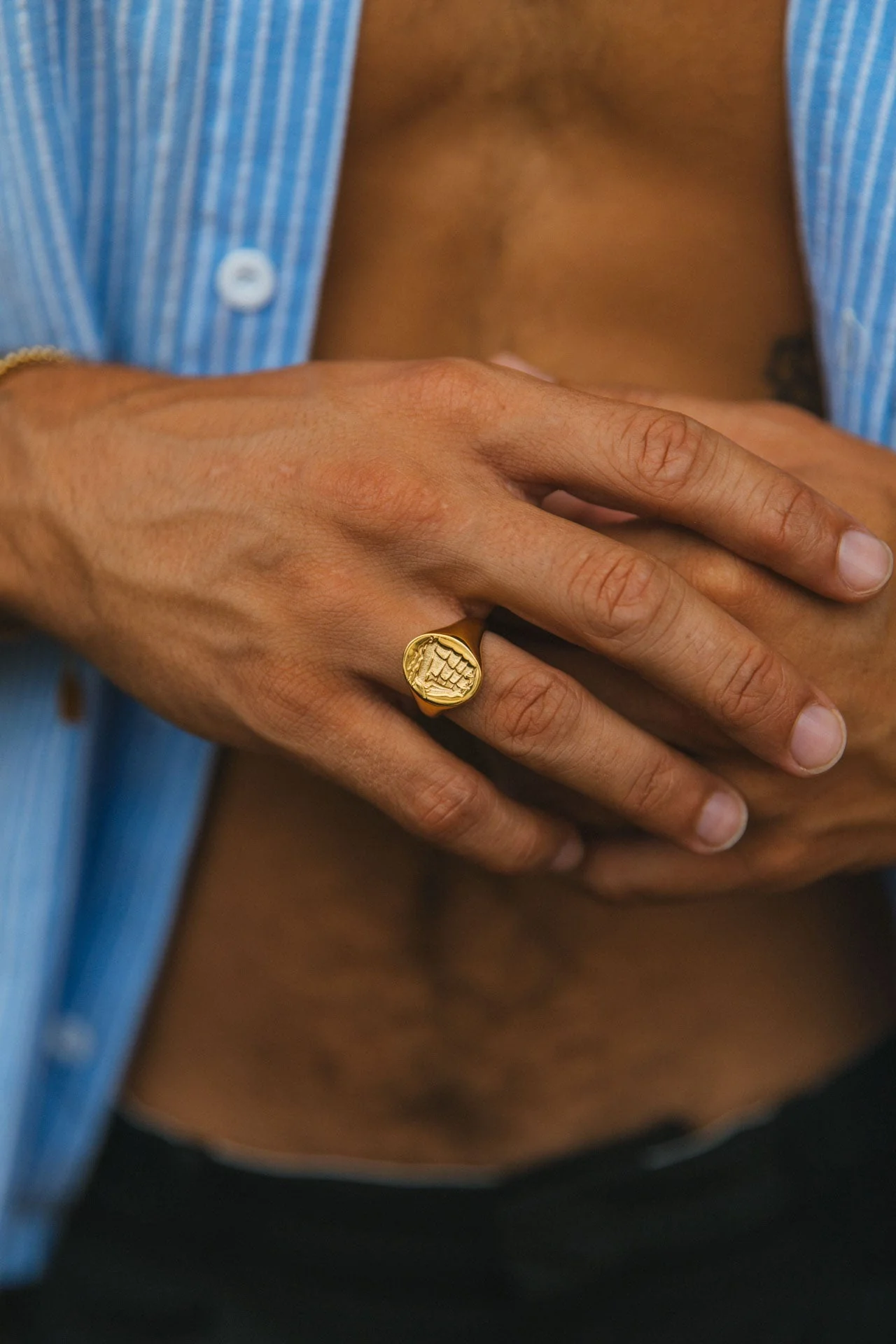 Zale Ring, Gold - Image 2